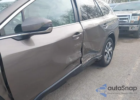 2021 Subaru Outback Limited Xt z USA, uszkodzony, nr VIN 4S4BTGND2M3141284